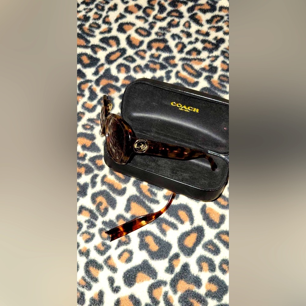 Coach sunglasses (needs fixed) with case